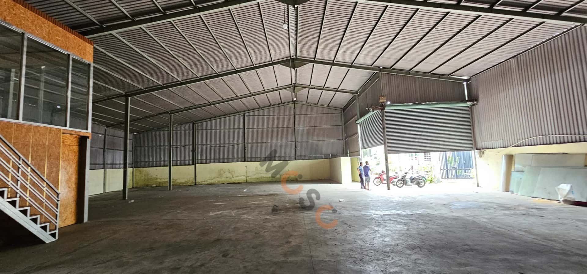 Cho thuê kho, nhà xưởng Lê Thị Riêng Quận 12, TP.HCM – 1 phòng ngủ, giá 44 triệu Cho thuê kho, nhà xưởng Lê Thị Riêng Quận 12, TP.HCM – 1 phòng ngủ, giá 44 triệu