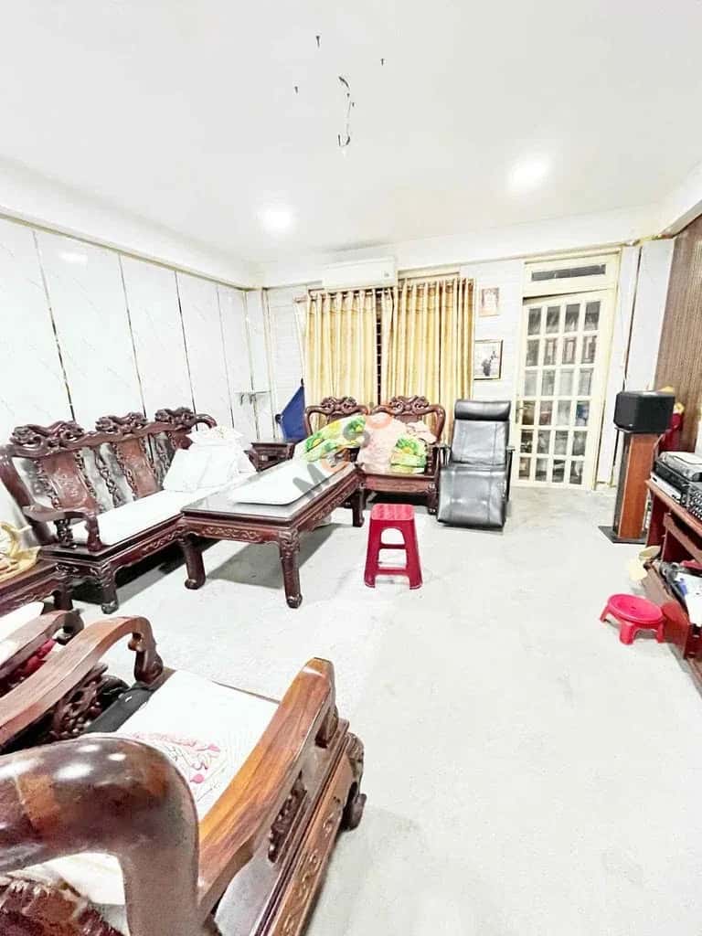 Cho thuê nhà mặt tiền Bình Tân, TP.HCM – 5 phòng ngủ, giá 20 triệu — Hình 2