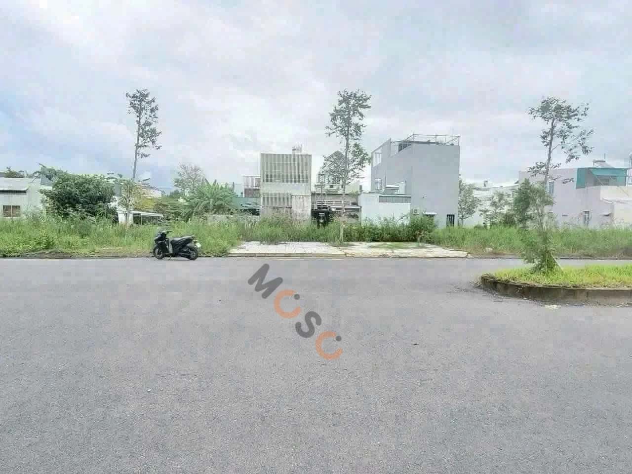 Bán đất Đường D1 KDC Hồng Loan Quận Cái Răng, TP. Cần Thơ – giá 4.1 tỷ Bán đất Đường D1 KDC Hồng Loan Quận Cái Răng, TP. Cần Thơ – giá 4.1 tỷ