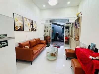 Bán nhà hẻm Huỳnh Tịnh Của Quận 3, TP.HCM – 2 phòng ngủ, giá 5.6 tỷ Bán nhà hẻm Huỳnh Tịnh Của Quận 3, TP.HCM – 2 phòng ngủ, giá 5.6 tỷ