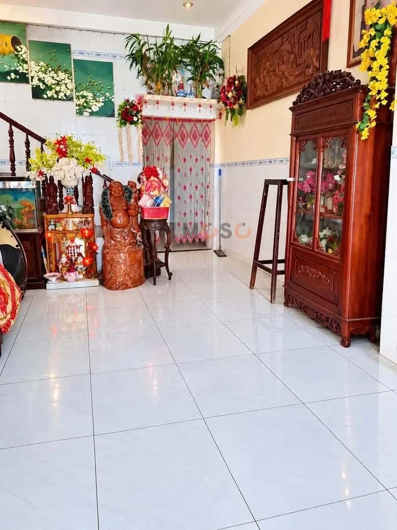 Bán nhà mặt tiền Tỉnh Lộ 833 Thành phố Tân An, Long An – 5 phòng ngủ, giá 4 tỷ — Hình 2