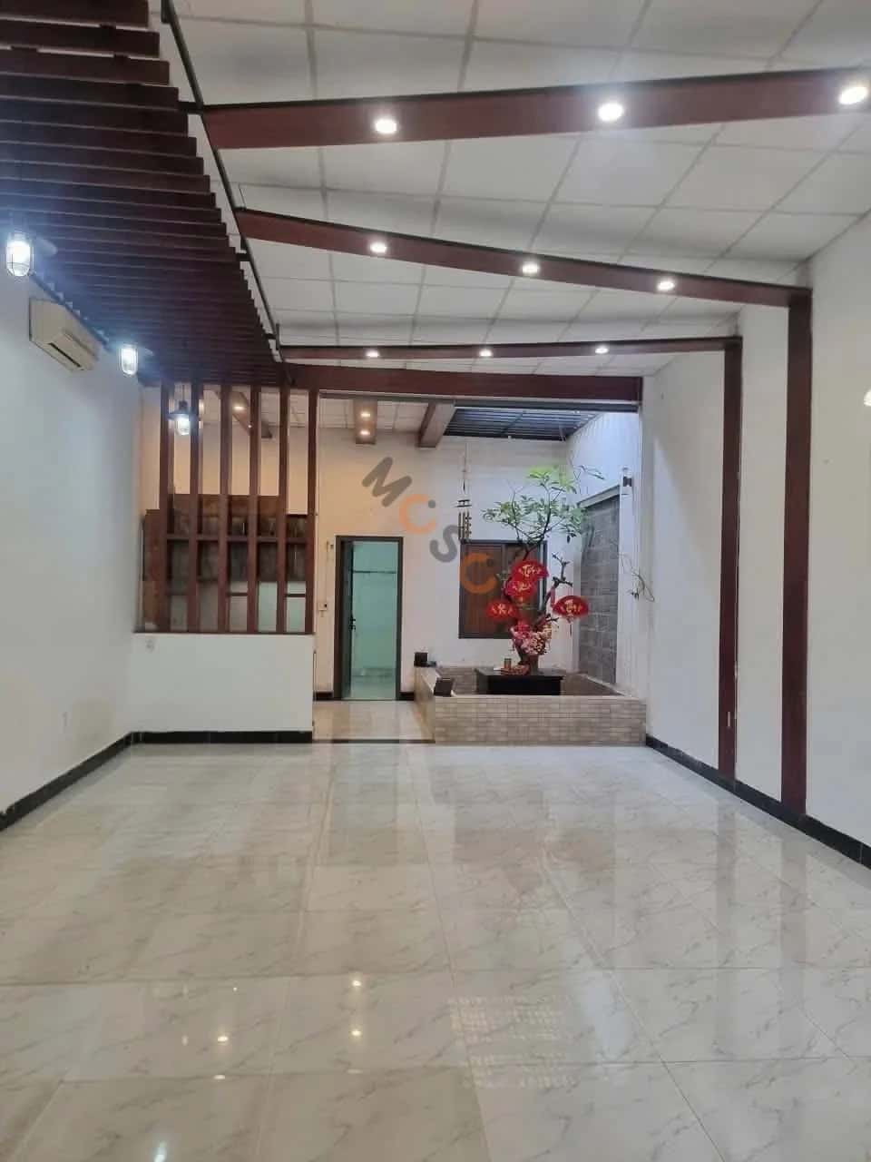 Bán nhà mặt tiền Dũng Sĩ Thanh Khê Quận Liên Chiểu, TP. Đà Nẵng – 2 phòng ngủ, giá 6.5 tỷ — Hình 2