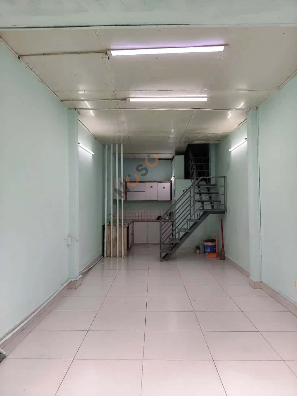 Cho thuê nhà hẻm Lê Thị Bạch Cát Quận 11, TP.HCM – 2 phòng ngủ, giá 13 triệu — Hình 3 Cho thuê nhà hẻm Lê Thị Bạch Cát Quận 11, TP.HCM – 2 phòng ngủ, giá 13 triệu — Hình 3