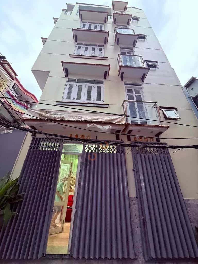 Cho thuê nhà hẻm Đường Nguyễn Tất Thành Quận 4, TP.HCM – 2 phòng ngủ, giá 15 triệu