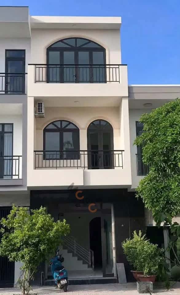 Bán nhà mặt tiền đường số 18A, Khu đô thị Lê Hồng Phong II Thành phố Nha Trang, Khánh Hòa – 3 phòng ngủ, giá 7.6 tỷ - ảnh 1