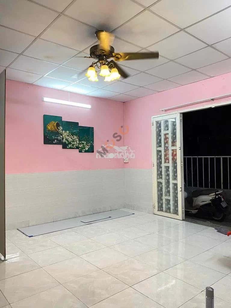 Cho thuê nhà hẻm Thới Tứ 1 Huyện Hóc Môn, TP.HCM – 2 phòng ngủ, giá 5.5 triệu — Hình 3 Cho thuê nhà hẻm Thới Tứ 1 Huyện Hóc Môn, TP.HCM – 2 phòng ngủ, giá 5.5 triệu — Hình 3