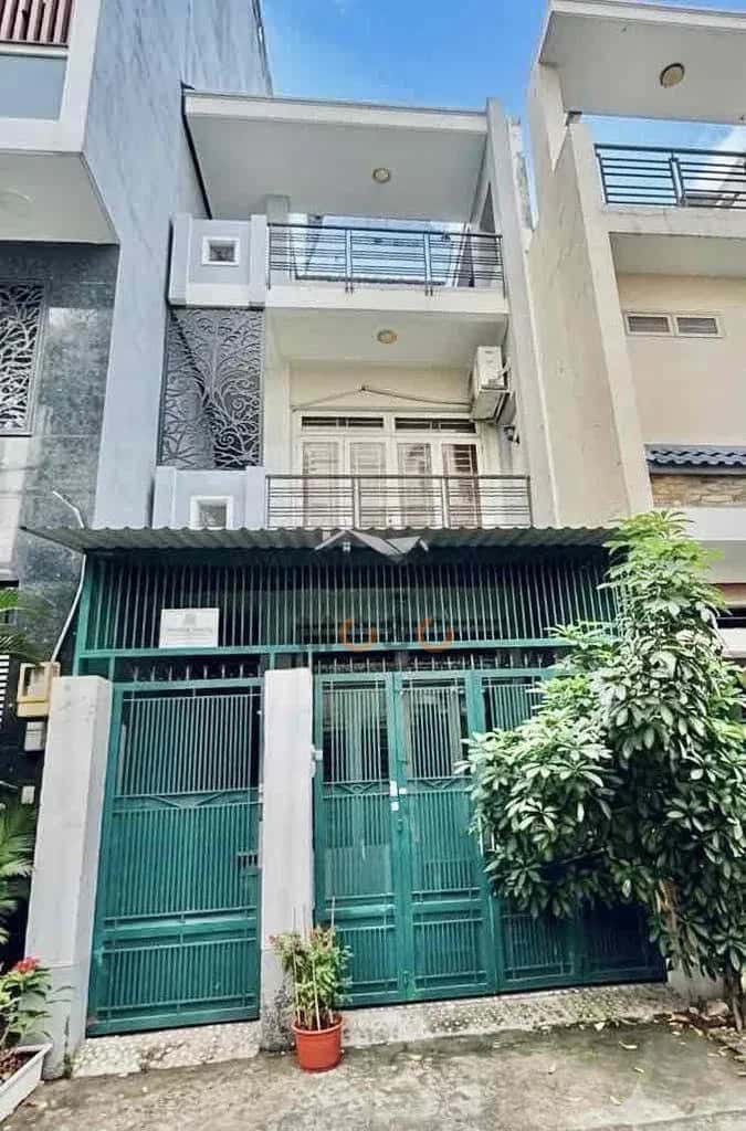 Cho thuê nhà hẻm Đường Bàu Bàng Quận Tân Bình, TP.HCM – 4 phòng ngủ, giá 15 triệu Cho thuê nhà hẻm Đường Bàu Bàng Quận Tân Bình, TP.HCM – 4 phòng ngủ, giá 15 triệu