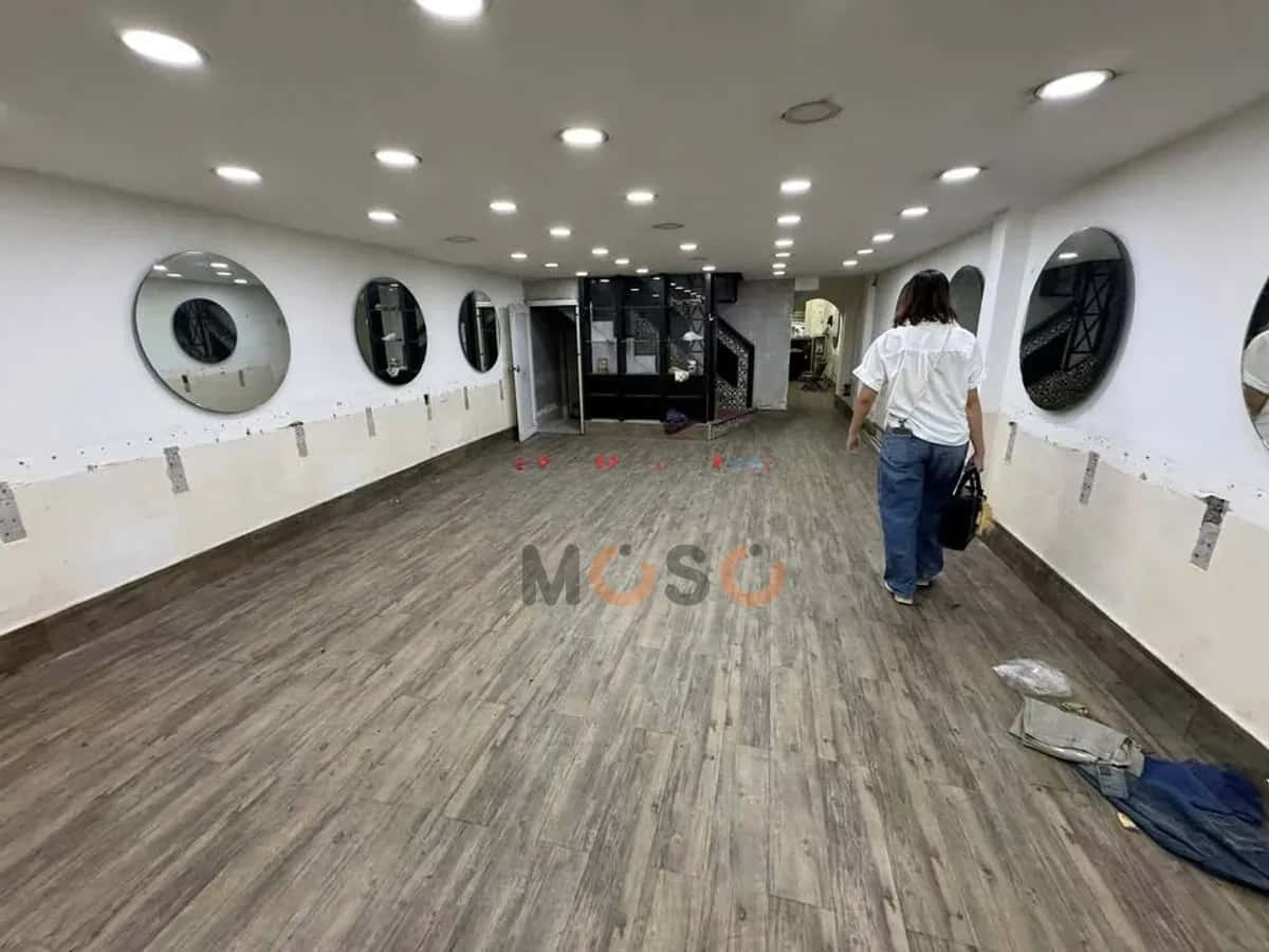 Cho thuê nhà mặt tiền Đường Lê Thị Riêng Quận 1, TP.HCM – giá 80 triệu — Hình 2 Cho thuê nhà mặt tiền Đường Lê Thị Riêng Quận 1, TP.HCM – giá 80 triệu — Hình 2