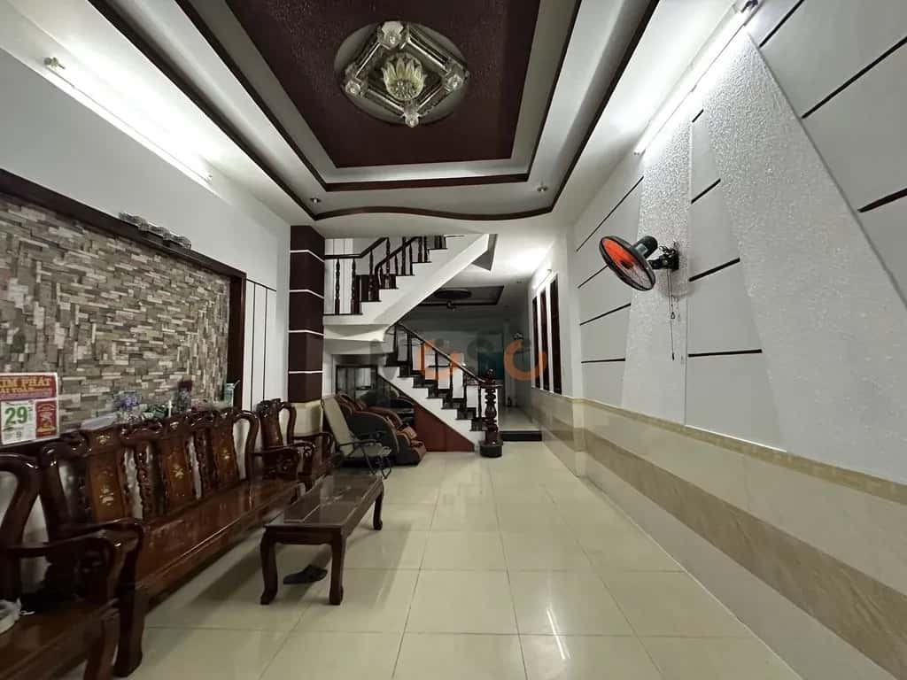 Bán nhà hẻm đường Lê Thị Riêng Quận 12, TP.HCM – 5 phòng ngủ, giá 6.4 tỷ — Hình 2 Bán nhà hẻm đường Lê Thị Riêng Quận 12, TP.HCM – 5 phòng ngủ, giá 6.4 tỷ — Hình 2