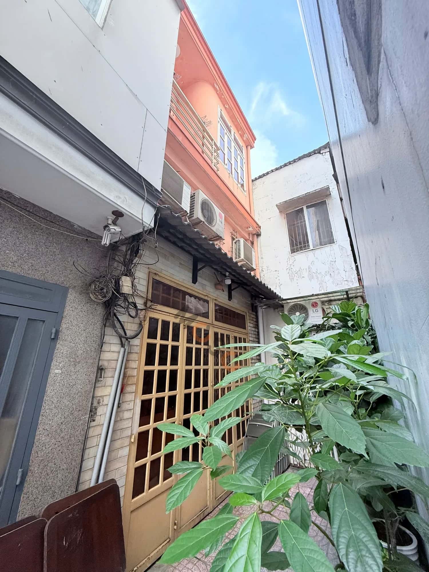 Bán nhà hẻm Trường Sa Quận 3, TP.HCM – 2 phòng ngủ, giá 8.8 tỷ — Hình 2