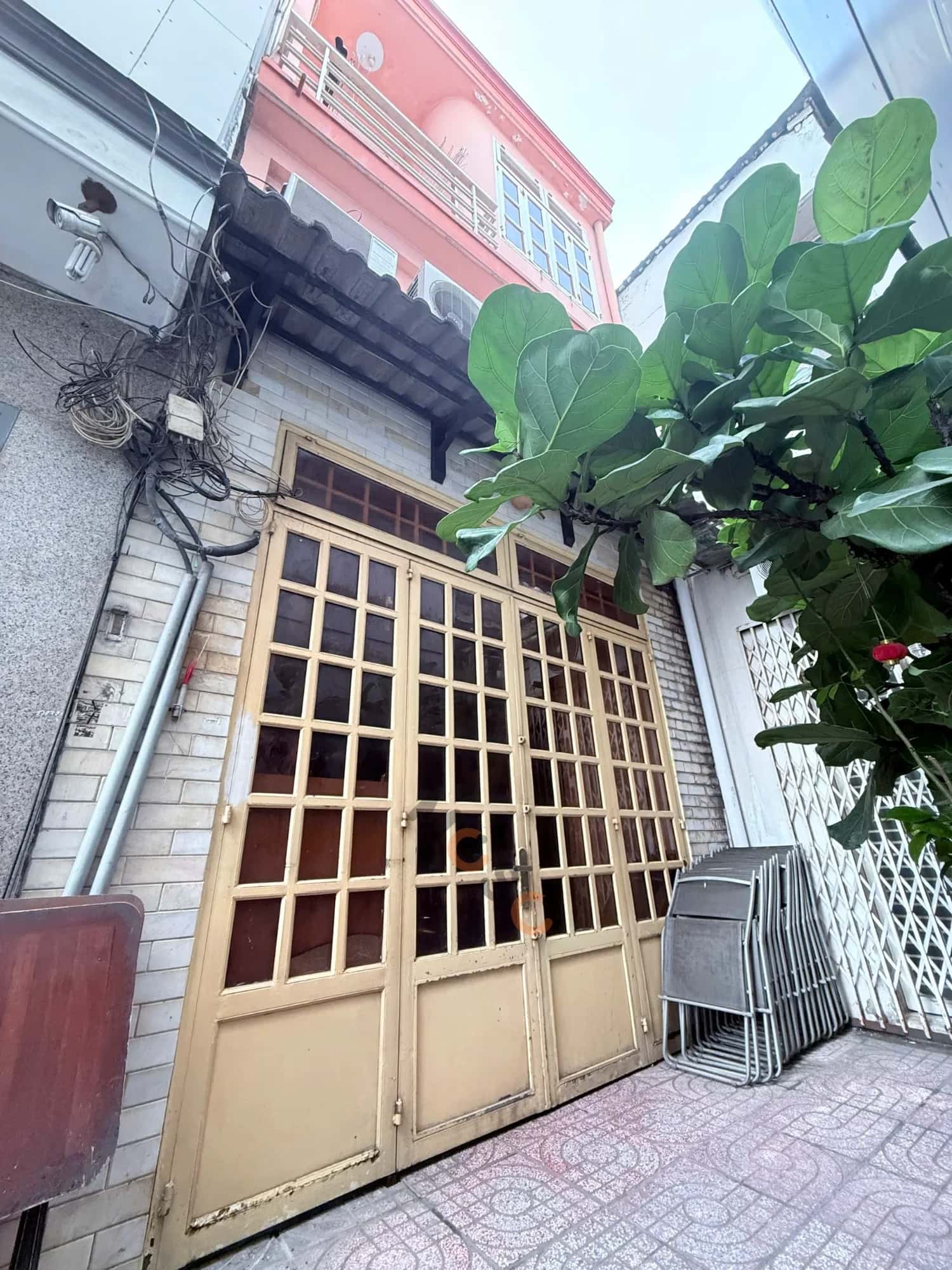 Bán nhà hẻm Trường Sa Quận 3, TP.HCM – 2 phòng ngủ, giá 8.8 tỷ