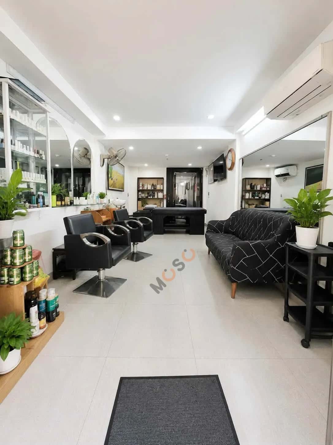 Bán nhà mặt tiền Nguyễn Văn Trỗi Quận Thanh Xuân, TP. Hà Nội – 6 phòng ngủ, giá 15.7 tỷ — Hình 2 Bán nhà mặt tiền Nguyễn Văn Trỗi Quận Thanh Xuân, TP. Hà Nội – 6 phòng ngủ, giá 15.7 tỷ — Hình 2