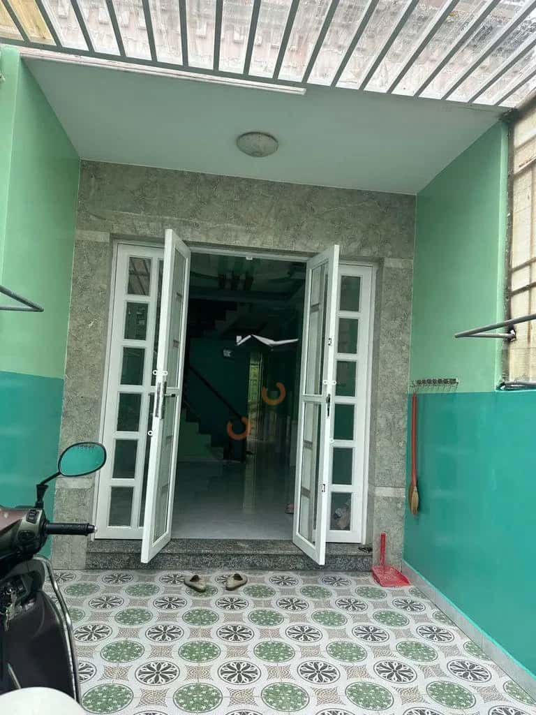 Cho thuê BĐS khác Huỳnh Tấn Phát Huyện Nhà Bè, TP.HCM – 4 phòng ngủ, giá 8 triệu