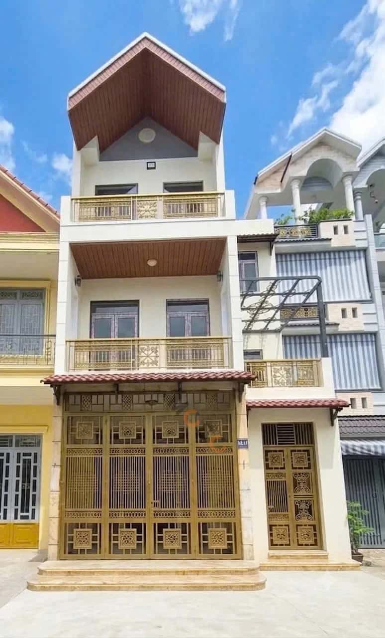 Bán nhà hẻm Đình Nghi Xuân Quận Bình Tân, TP.HCM – 4 phòng ngủ, giá 7.8 tỷ Bán nhà hẻm Đình Nghi Xuân Quận Bình Tân, TP.HCM – 4 phòng ngủ, giá 7.8 tỷ