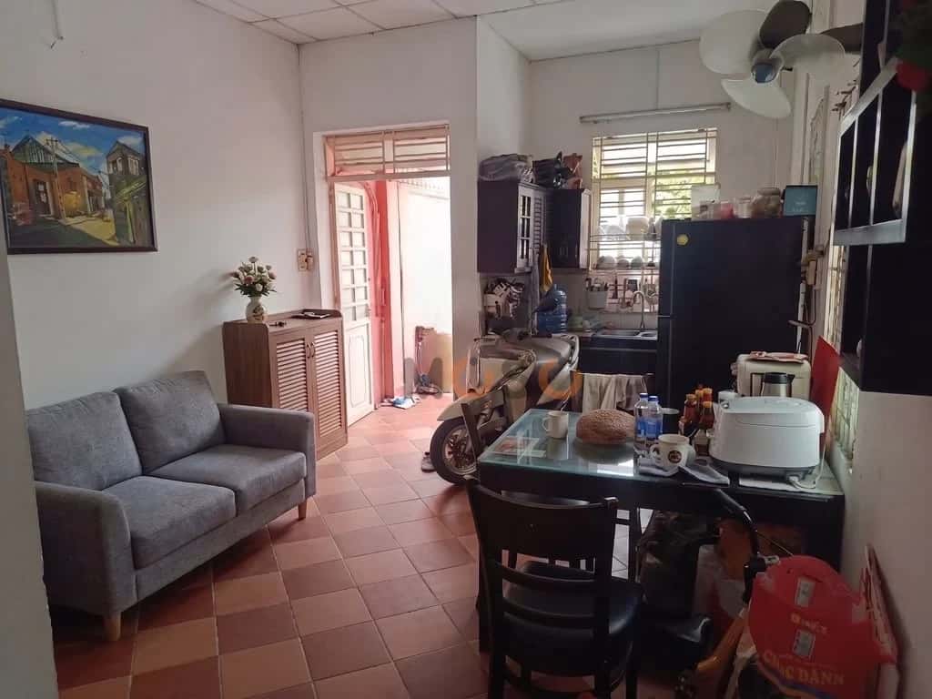 Bán nhà hẻm Thạnh Lộc 14 Quận 12, TP.HCM – 2 phòng ngủ, giá 5.3 tỷ — Hình 3 Bán nhà hẻm Thạnh Lộc 14 Quận 12, TP.HCM – 2 phòng ngủ, giá 5.3 tỷ — Hình 3