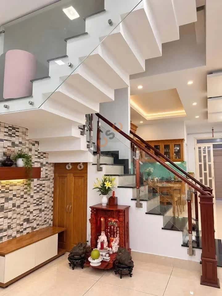Bán nhà hẻm Thạnh Xuân 21 Quận 12, TP.HCM – 4 phòng ngủ, giá 5.8 tỷ — Hình 2 Bán nhà hẻm Thạnh Xuân 21 Quận 12, TP.HCM – 4 phòng ngủ, giá 5.8 tỷ — Hình 2