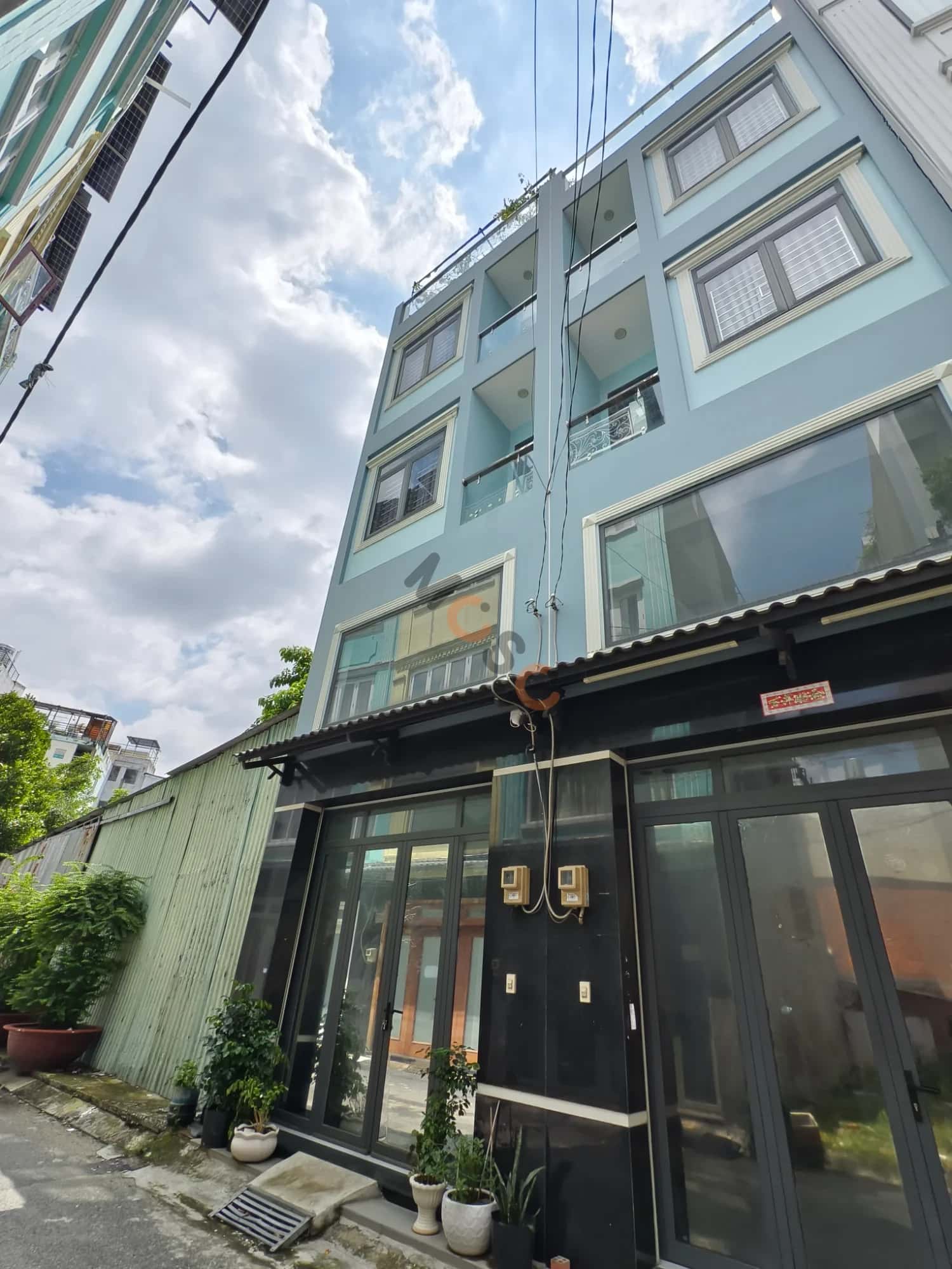 Bán nhà hẻm Lạc Long Quân Quận Tân Bình, TP.HCM – 4 phòng ngủ, giá 10.8 tỷ — Hình 3 Bán nhà hẻm Lạc Long Quân Quận Tân Bình, TP.HCM – 4 phòng ngủ, giá 10.8 tỷ — Hình 3