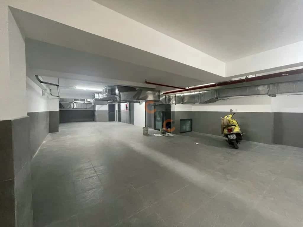 Cho thuê BĐS khác Đường Nguyễn Văn Trỗi Quận Phú Nhuận, TP.HCM – 9 phòng ngủ, giá 100 triệu — Hình 2