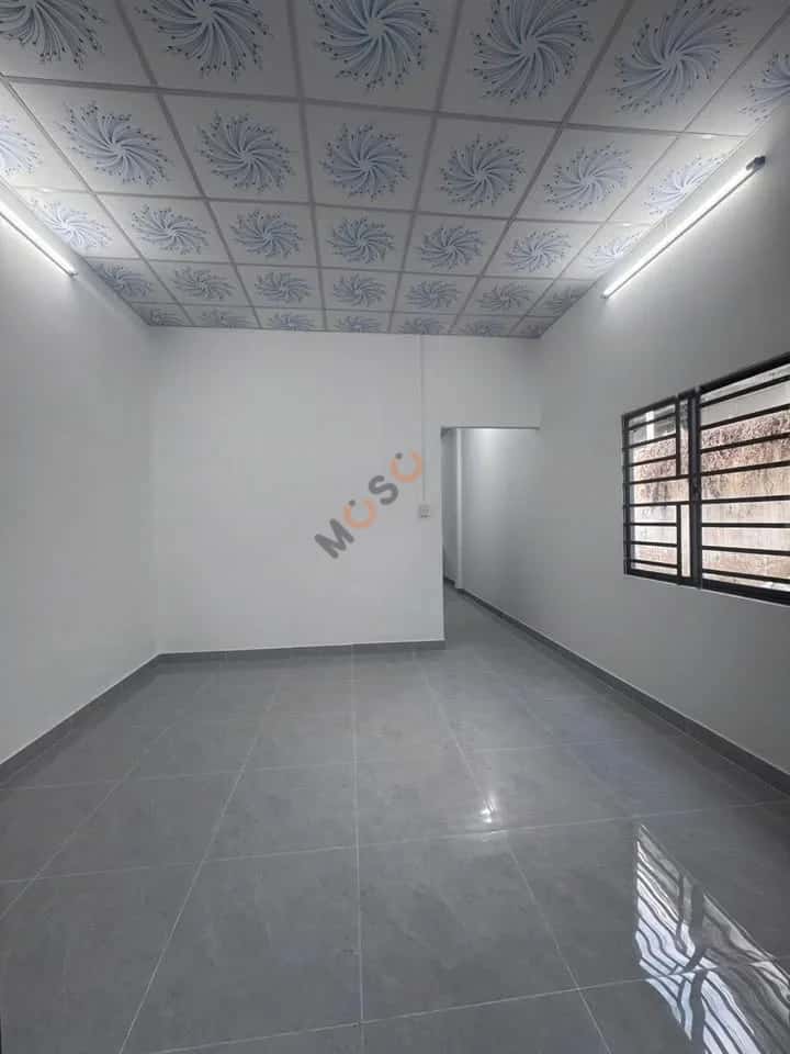 Bán nhà hẻm hẻm Nguyễn Hữu Cảnh, khu phố Hưng Phước Thành phố Thuận An, Bình Dương – 2 phòng ngủ, giá 1.9 tỷ — Hình 2 Bán nhà hẻm hẻm Nguyễn Hữu Cảnh, khu phố Hưng Phước Thành phố Thuận An, Bình Dương – 2 phòng ngủ, giá 1.9 tỷ — Hình 2