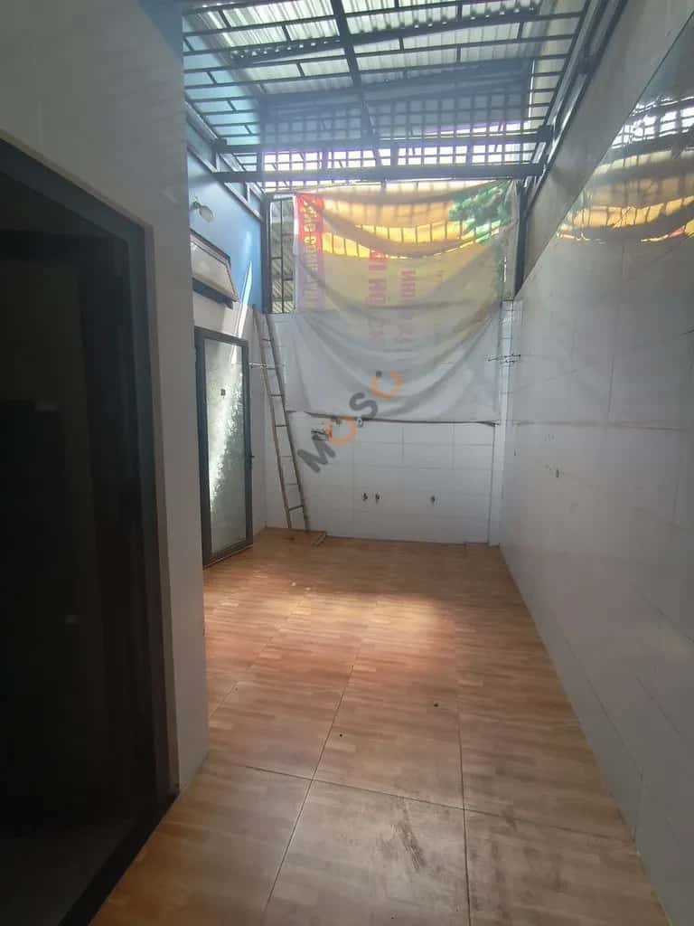 Cho thuê nhà mặt tiền Đường Số 102 Quận 9 cũ, Ho Chi Minh – 2 phòng ngủ, giá 12 triệu — Hình 3