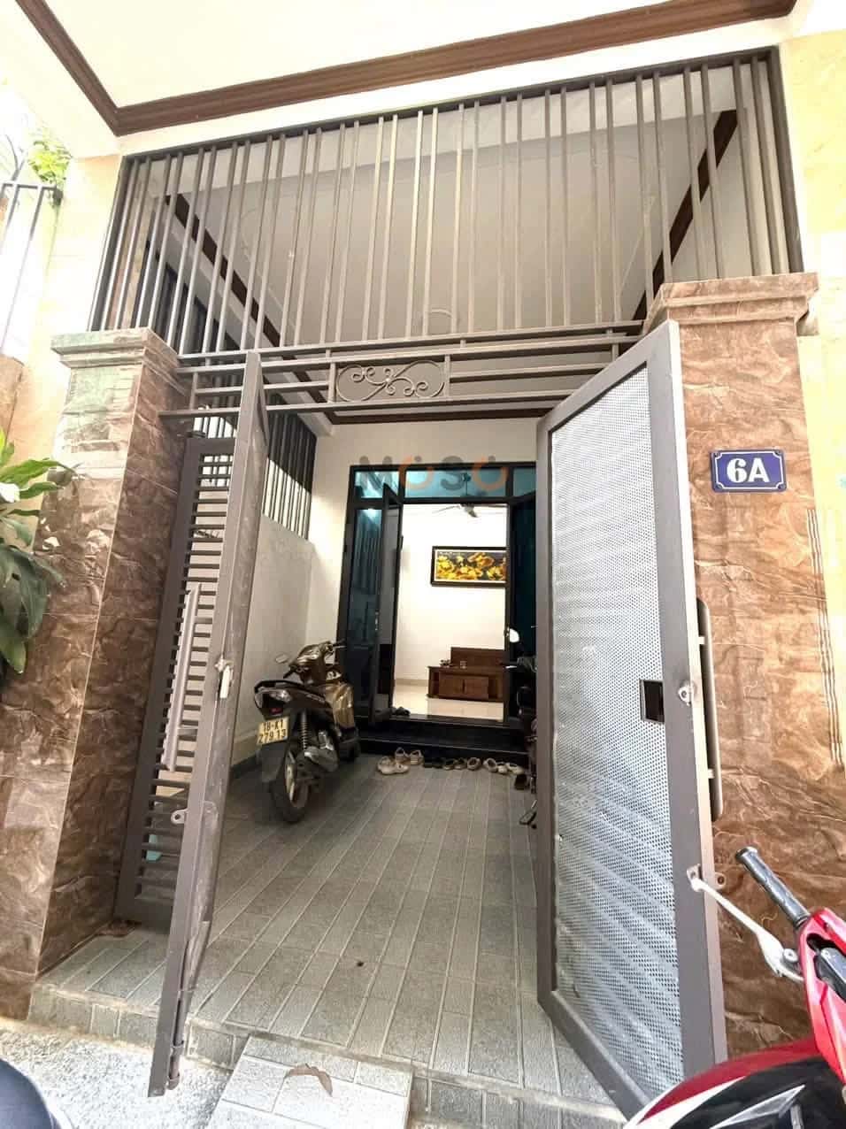 Bán nhà hẻm Ngô Tất Tố Thành phố Nam Định, Nam Định – 3 phòng ngủ, giá 2 tỷ — Hình 2