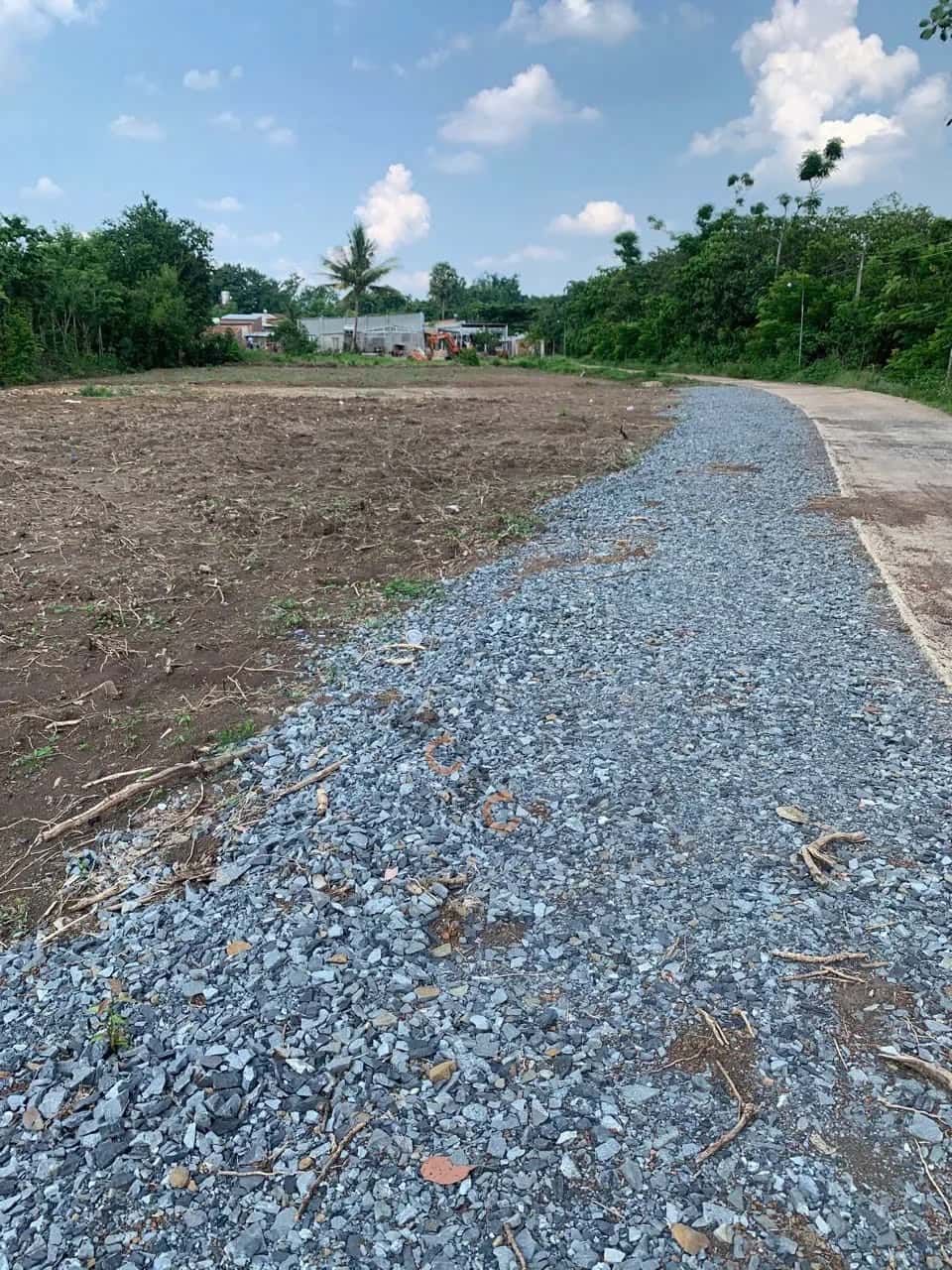 Bán đất hẻm đường Quốc Lộ 13, Ấp Thanh Tịnh Thị xã Bình Long, Bình Phước – giá 390 triệu Bán đất hẻm đường Quốc Lộ 13, Ấp Thanh Tịnh Thị xã Bình Long, Bình Phước – giá 390 triệu