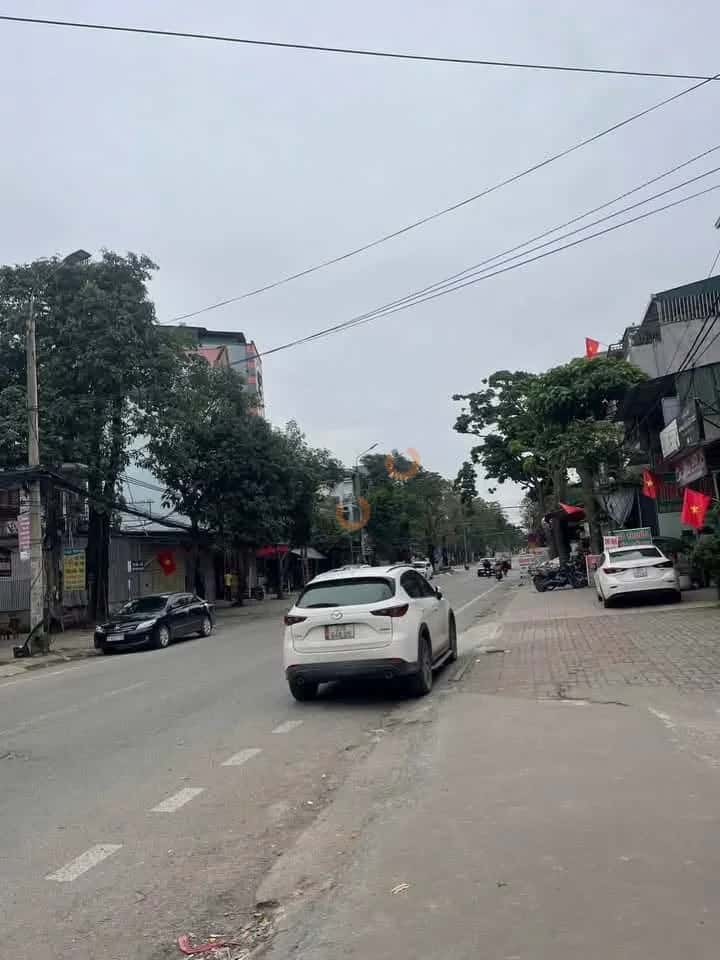 Bán nhà mặt tiền Nguyễn Văn Trỗi Thành phố Vinh, Nghệ An – 2 phòng ngủ, giá 10.6 tỷ — Hình 3 Bán nhà mặt tiền Nguyễn Văn Trỗi Thành phố Vinh, Nghệ An – 2 phòng ngủ, giá 10.6 tỷ — Hình 3