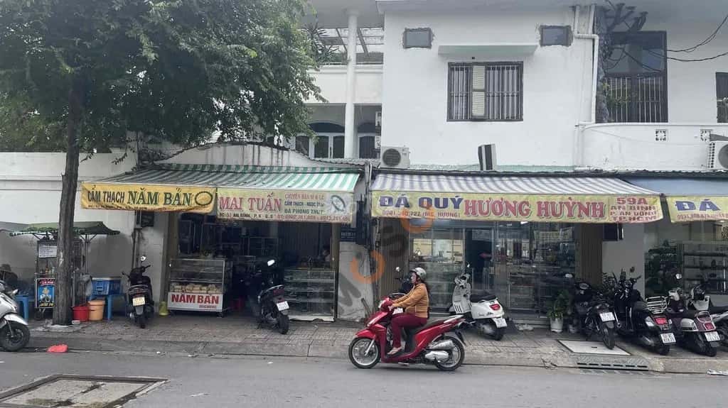 Cho thuê nhà mặt tiền Đường Võ Văn Kiệt Quận 5, TP.HCM – 4 phòng ngủ, giá 85 triệu — Hình 3