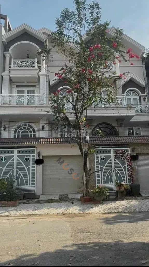 Cho thuê nhà mặt tiền đường số 10 Bình Tân, TP.HCM – 4 phòng ngủ, giá 20 triệu — Hình 2