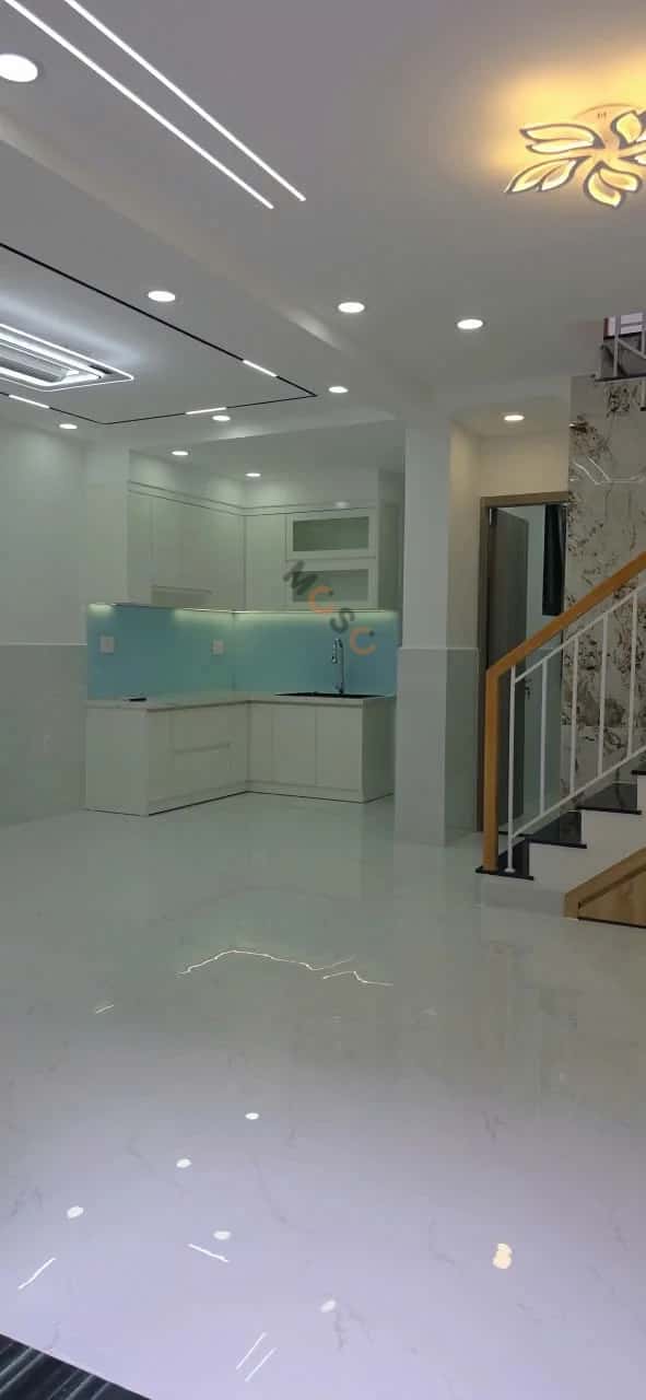 Bán nhà hẻm Lạc Long Quân Quận Tân Bình, TP.HCM – 3 phòng ngủ, giá 5.8 tỷ - ảnh 2