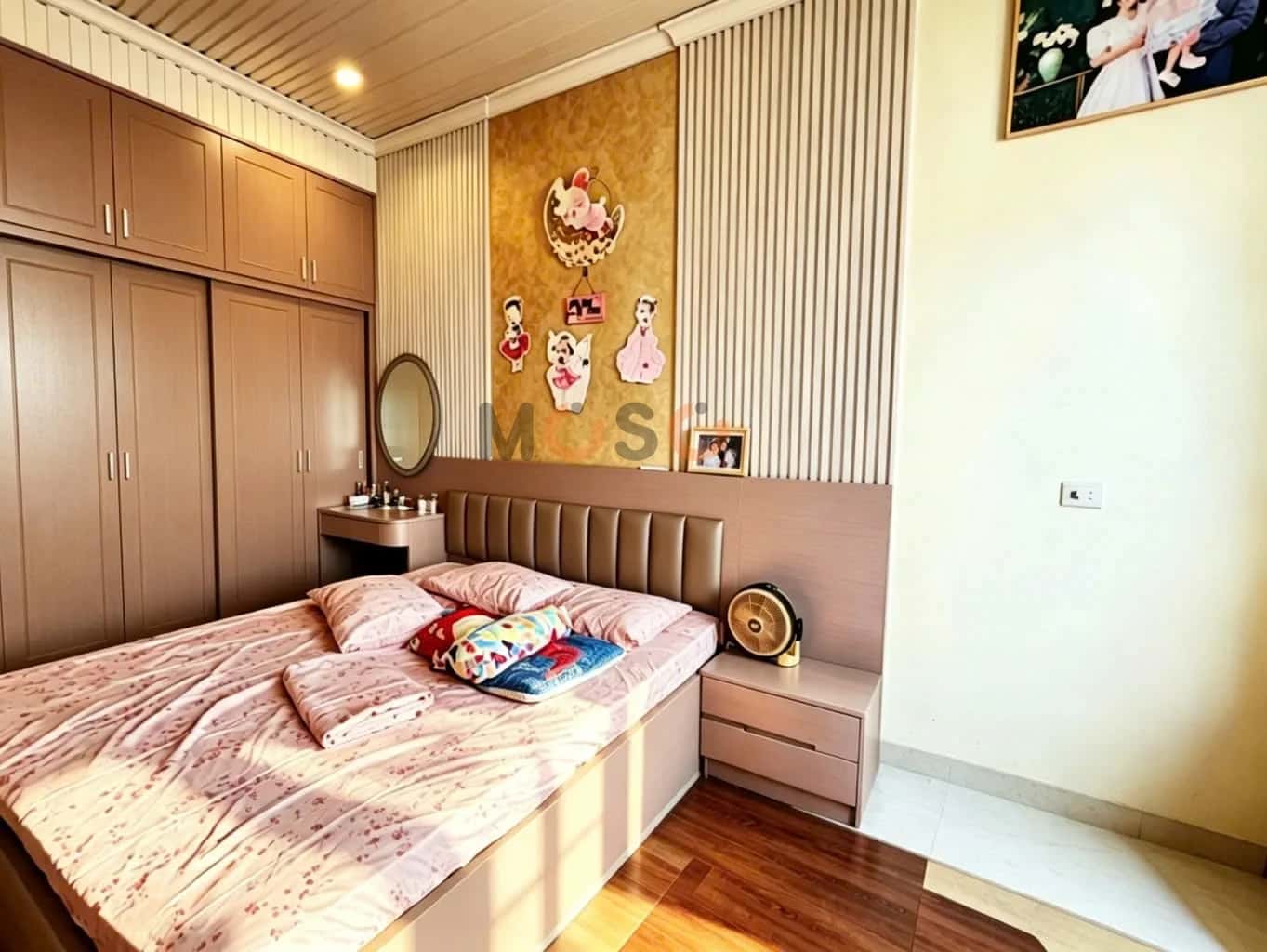 Bán nhà mặt tiền Đường Láng Quận Đống Đa, TP. Hà Nội – 4 phòng ngủ, giá 9.5 tỷ - ảnh 5