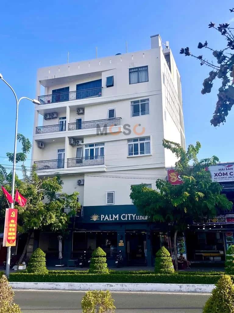 Bán nhà hẻm đường 2/4 Thành phố Nha Trang, Khánh Hòa – 10 phòng ngủ, giá 65 tỷ - ảnh 2