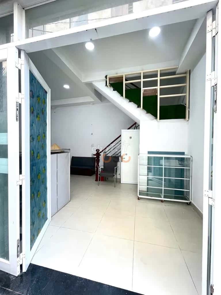 Cho thuê nhà hẻm Đường Cao Thắng Quận 10, TP.HCM – 2 phòng ngủ, giá 14.5 triệu - ảnh 1