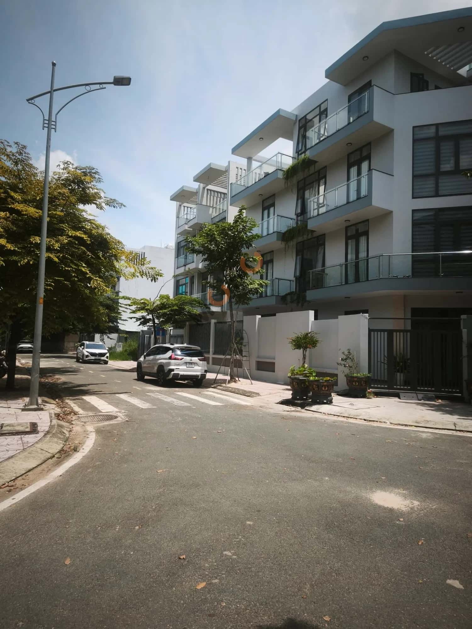Bán nhà mặt tiền đường D3 Huyện Hóc Môn, TP.HCM – 5 phòng ngủ, giá 7.6 tỷ - ảnh 3