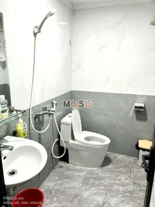 Cho thuê nhà hẻm Phố Tuệ Tĩnh Hai Bà Trưng, Hà Nội – 6 phòng ngủ, giá 55 triệu - ảnh 1