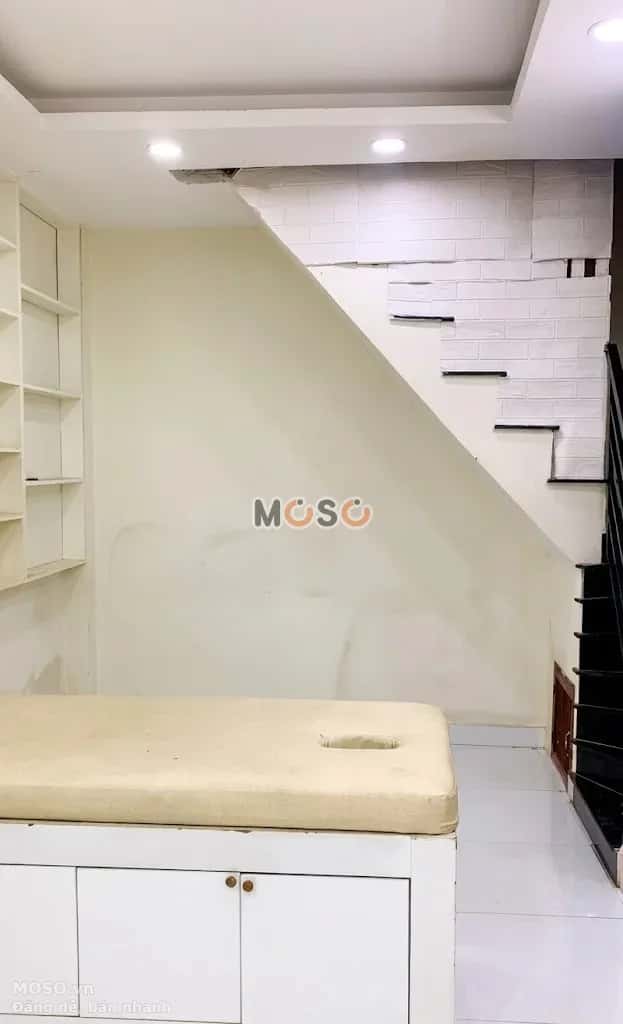 Bán nhà mặt tiền Đường Nguyên Hồng Quận Gò Vấp, TP.HCM – 2 phòng ngủ, giá 6.2 tỷ - ảnh 2