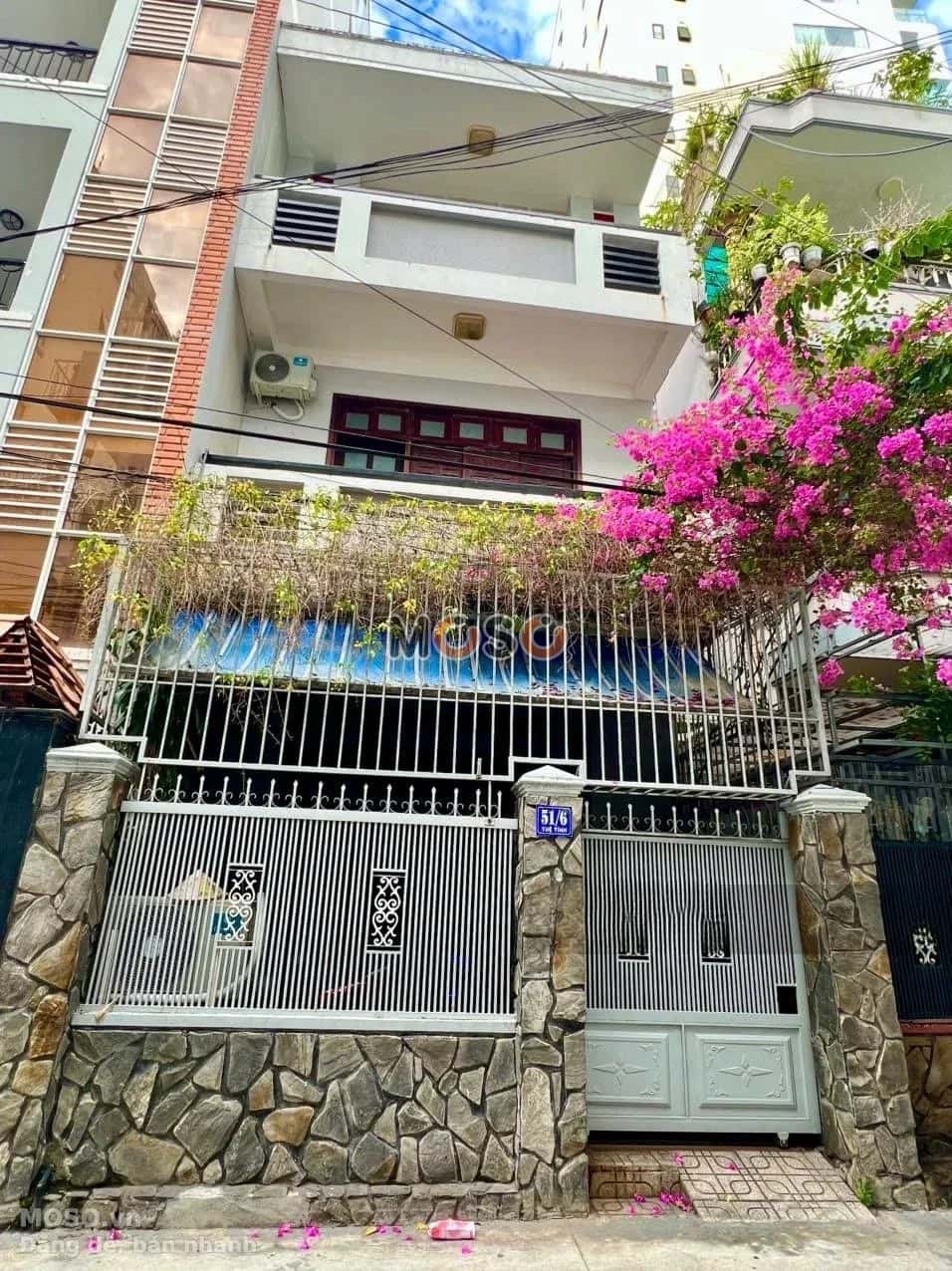 Bán nhà hẻm Tuệ Tĩnh  Thành phố Nha Trang, Khánh Hòa – 4 phòng ngủ, giá 13.8 tỷ - ảnh 1