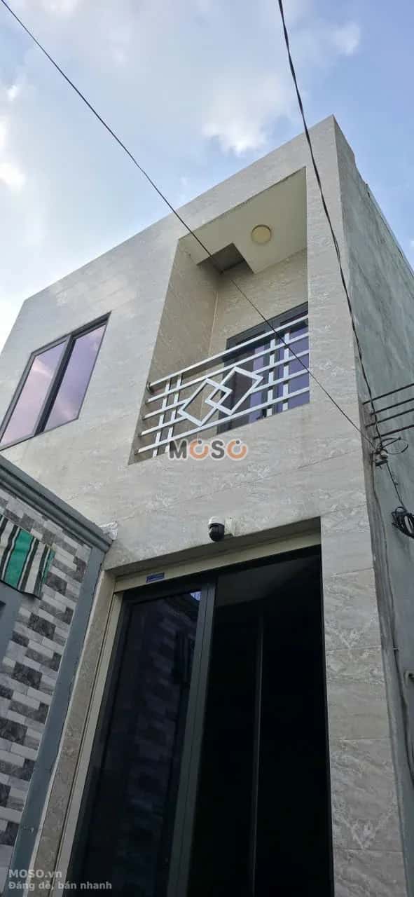 Bán nhà hẻm Thạnh Lộc 40 Quận 12, TP.HCM – 2 phòng ngủ, giá 5.6 tỷ - ảnh 1