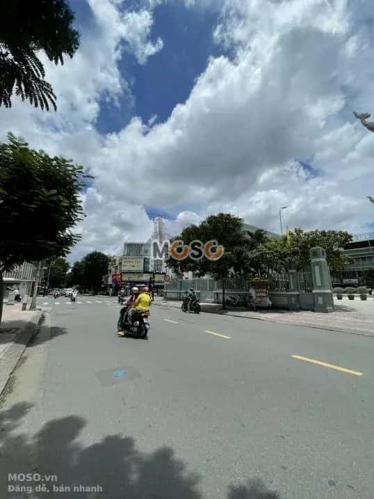 Bán nhà mặt tiền Nguyễn Văn Đậu  Quận Bình Thạnh, TP.HCM – 3 phòng ngủ, giá 22 tỷ - ảnh 3