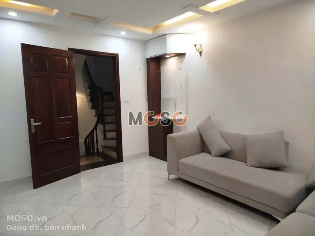 Cho thuê nhà hẻm Phố 8/3 Hai Bà Trưng, Hà Nội – 3 phòng ngủ, giá 12.5 triệu - ảnh 2