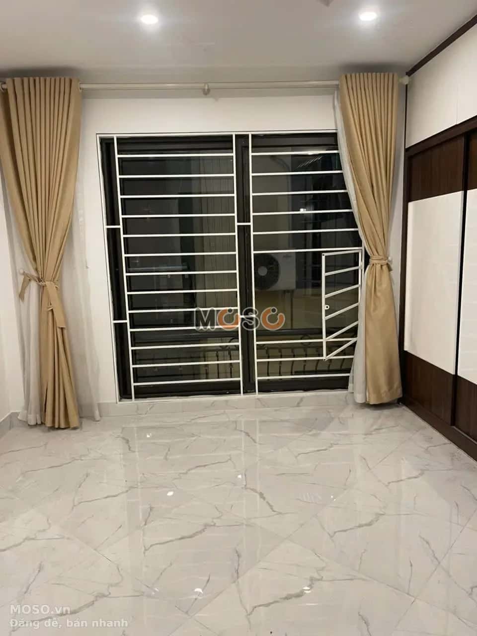 Cho thuê nhà hẻm Phố 8/3 Hai Bà Trưng, Hà Nội – 3 phòng ngủ, giá 12.5 triệu - ảnh 1