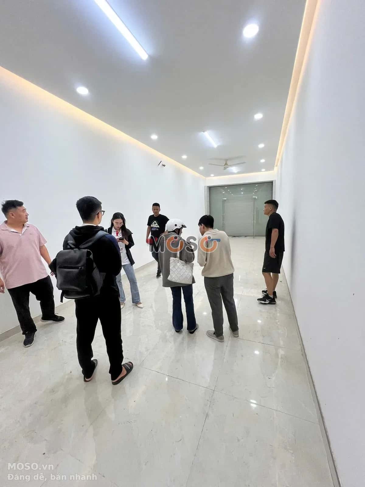Cho thuê nhà mặt tiền Đinh Tiên Hoàng Quận 1, TP.HCM – giá 33 triệu - ảnh 4