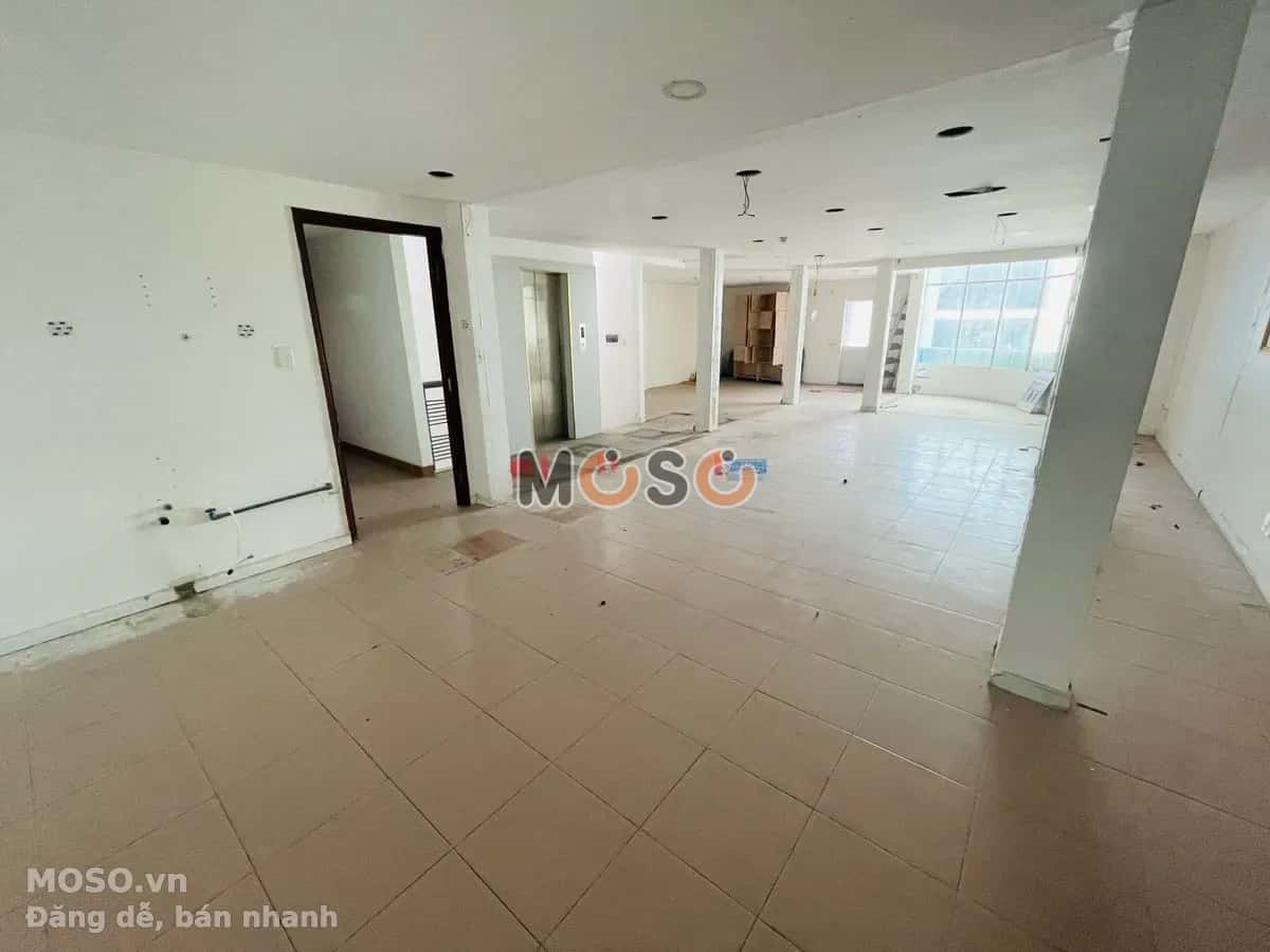 Cho thuê nhà mặt tiền Nguyễn Tri Phương Quận 10, TP.HCM – giá 80 triệu - ảnh 1