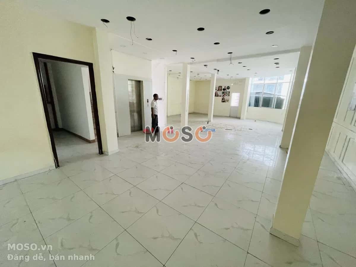Cho thuê nhà mặt tiền Nguyễn Tri Phương Quận 10, TP.HCM – giá 80 triệu - ảnh 2