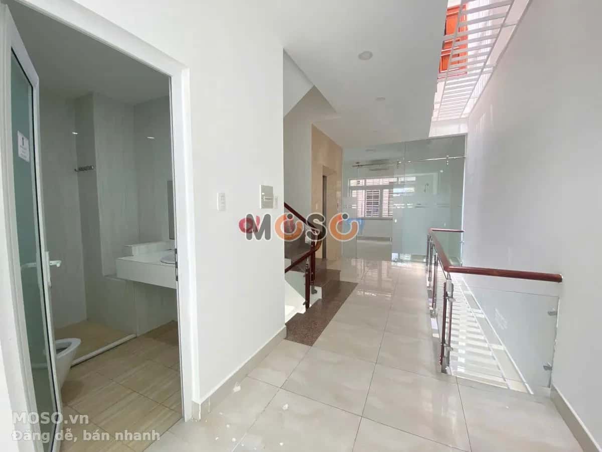 Cho thuê nhà mặt tiền D4 Quận 7, TP.HCM – giá 65 triệu - ảnh 7
