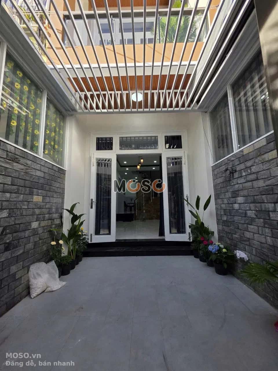 Bán nhà mặt tiền đường Võ Trứ Thành phố Nha Trang, Khánh Hòa – 4 phòng ngủ, giá 9.8 tỷ - ảnh 2