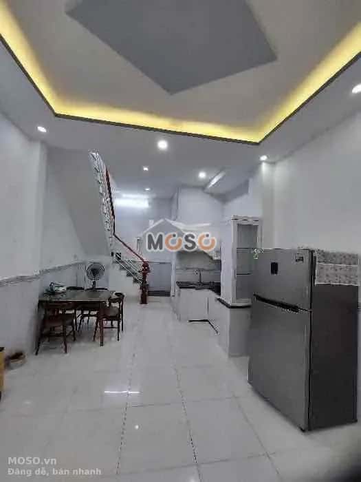 Cho thuê nhà hẻm Lê Văn Lương Quận 7, TP.HCM – 2 phòng ngủ, giá 8 triệu - ảnh 1