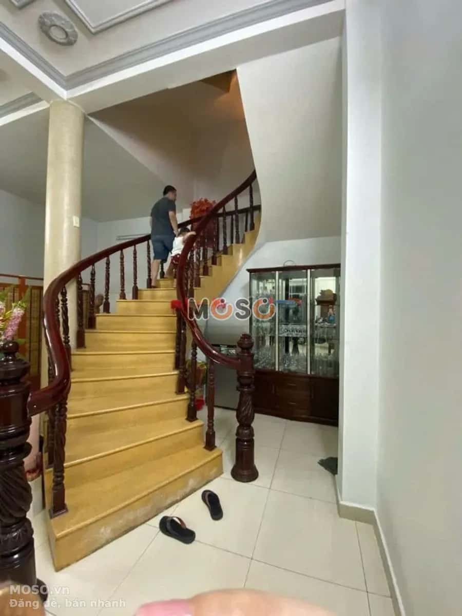 Cho thuê nhà mặt tiền Cách Mạng Tháng 8 Quận 1, TP.HCM – 7 phòng ngủ, giá 60 triệu - ảnh 4