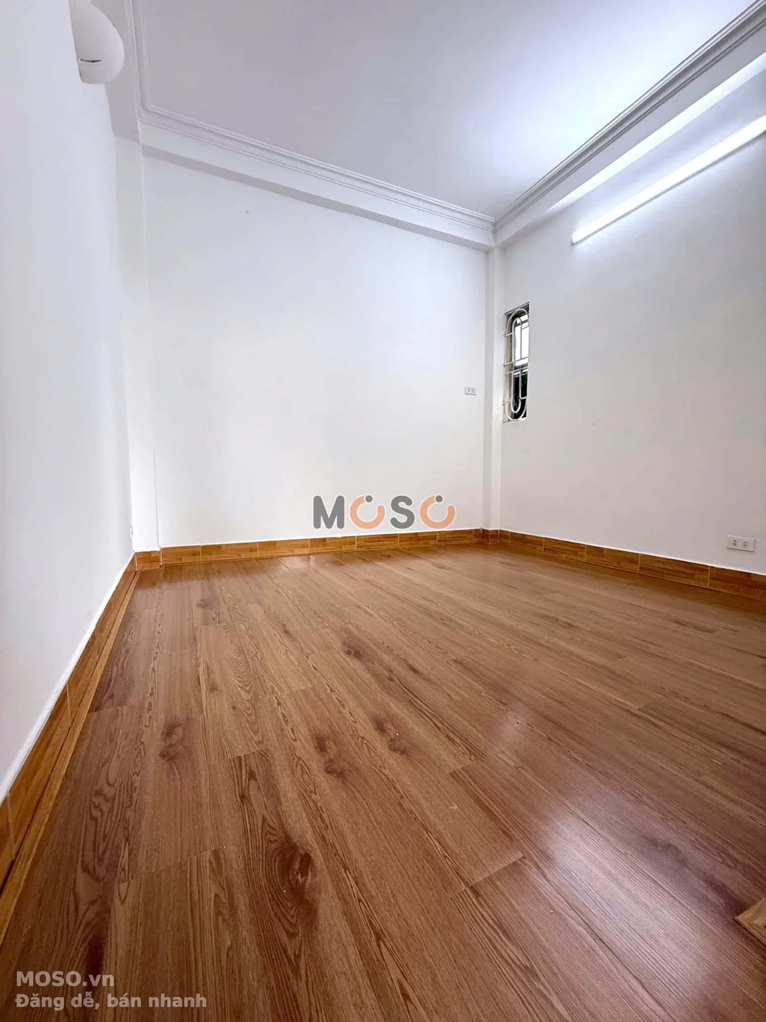 Bán nhà hẻm Lạc Long Quân Quận Cầu Giấy, TP. Hà Nội – 5 phòng ngủ, giá 7.8 tỷ - ảnh 9