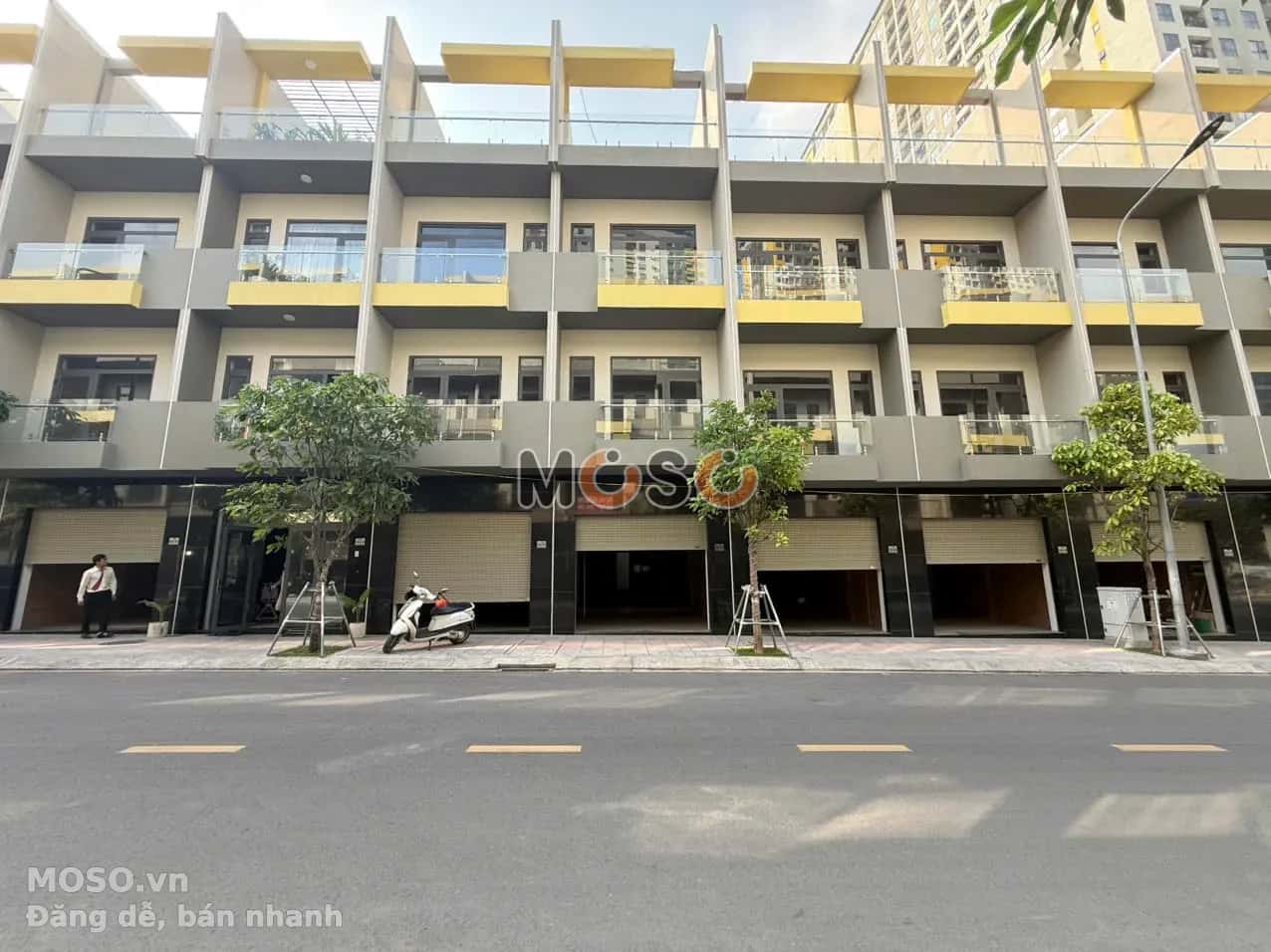 Bán nhà mặt tiền Thống Nhất, Khu dân cư Bcons Uni Valley Thành phố Dĩ An, Bình Dương – 5 phòng ngủ, giá 10 tỷ - ảnh 2